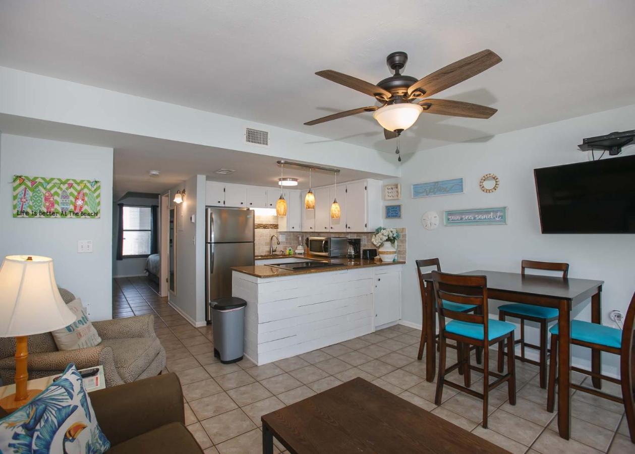 Island Winds West 477 By Albvr - Beachfront, Updated & Beautiful! Just Steps To The Beach & Hangout! Gulf Shores Luaran gambar