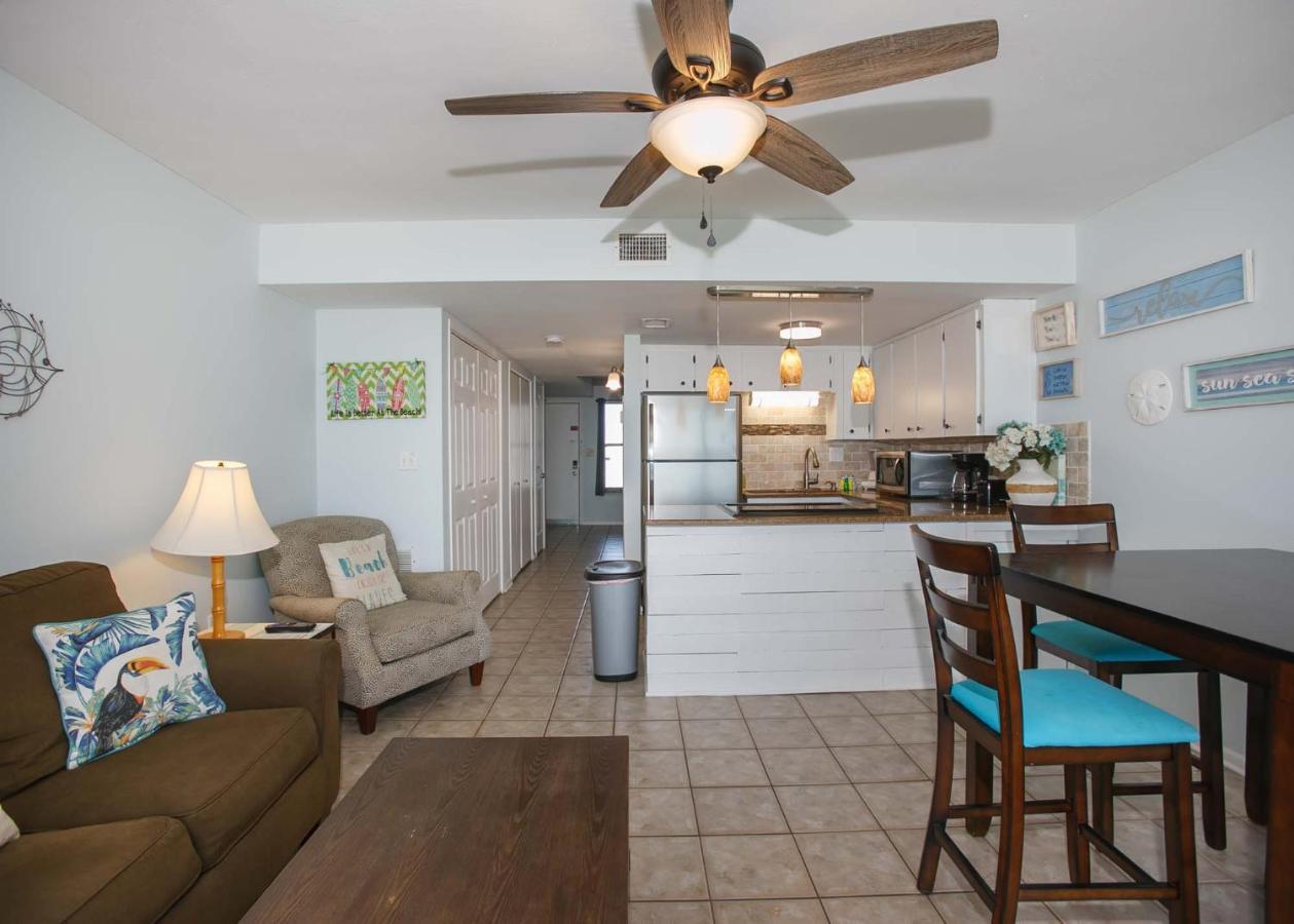 Island Winds West 477 By Albvr - Beachfront, Updated & Beautiful! Just Steps To The Beach & Hangout! Gulf Shores Luaran gambar